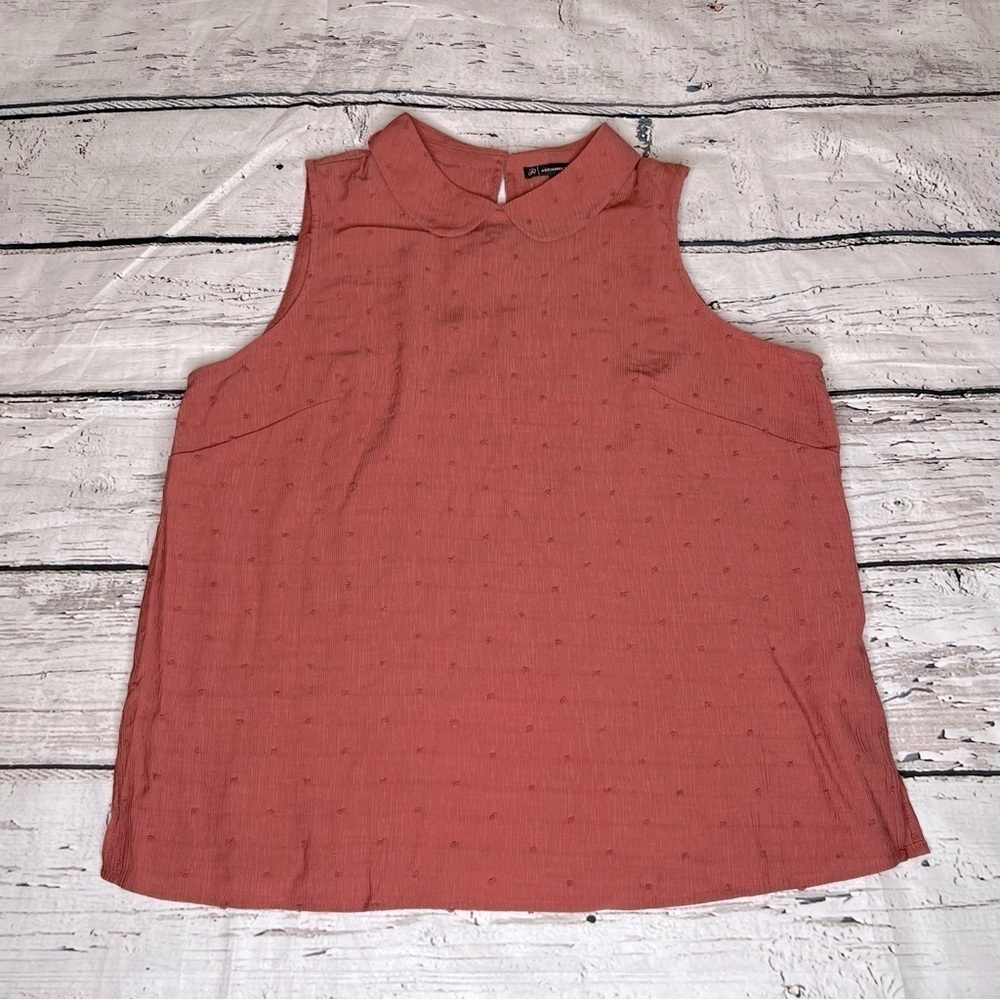 Adrianna Papell Sleeveless Collared Top Size L